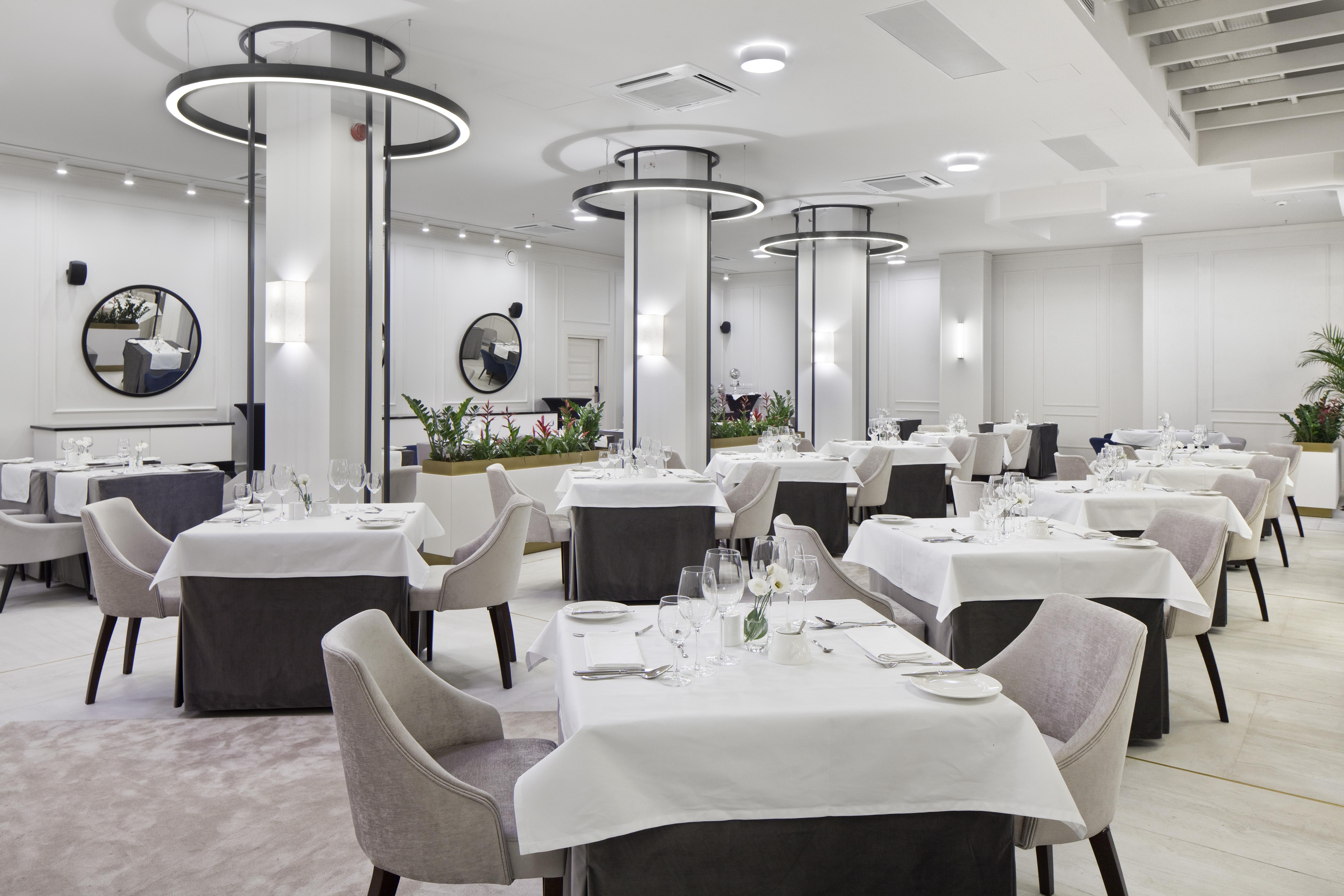 Hotel Wyndham Grand Krakow Old Town Exterior foto Restaurant "21"