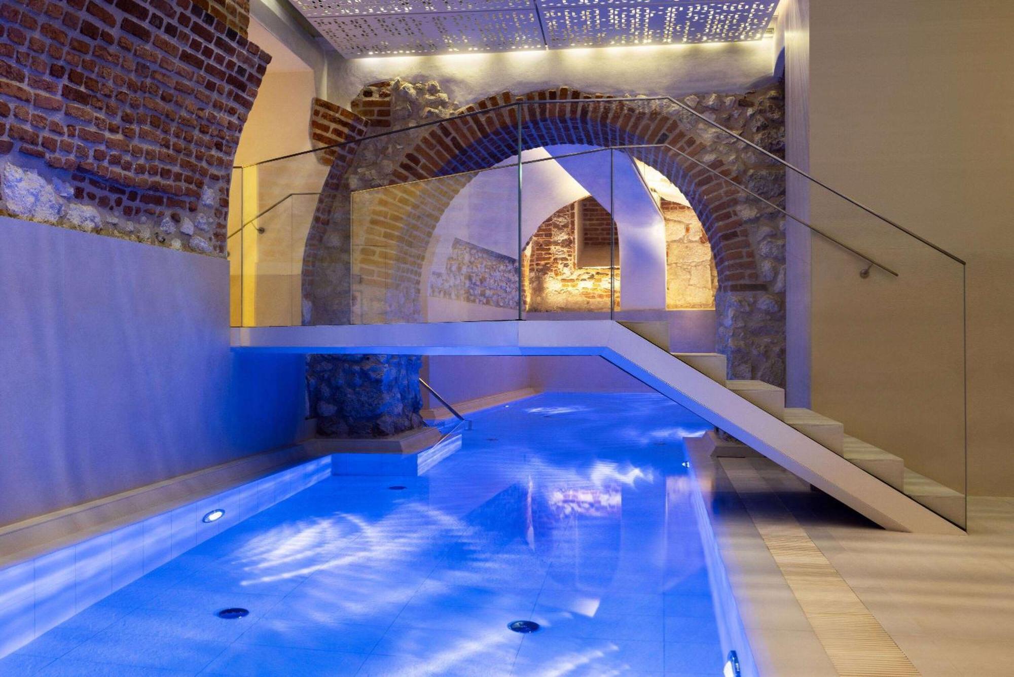 Hotel Wyndham Grand Krakow Old Town Exterior foto The spa at the Hotel